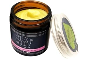 Opiniones sobre la crema facial de rosa e incienso de madera de Ilex